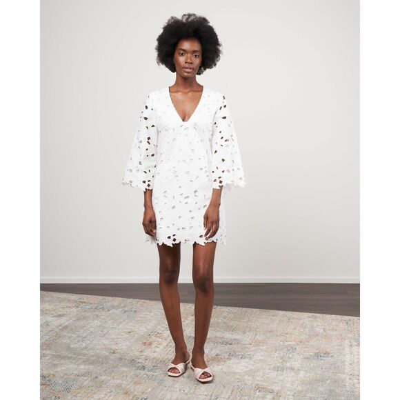 Cara  Cara Dresses & Skirts - Cara Cara annabelle dress scalloped floral eyelet white size small NWT